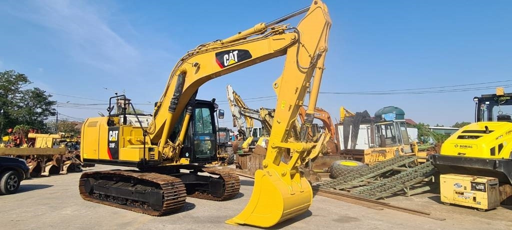 CAT 318FL - Гусеничный экскаватор: фото 2 CAT 318FL - Гусеничный экскаватор: фото 2