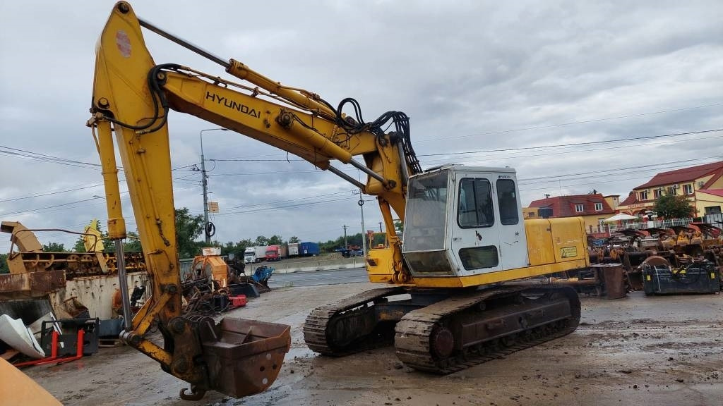 Hyundai Robex 200LC - Гусеничный экскаватор: фото 1 Hyundai Robex 200LC - Гусеничный экскаватор: фото 1