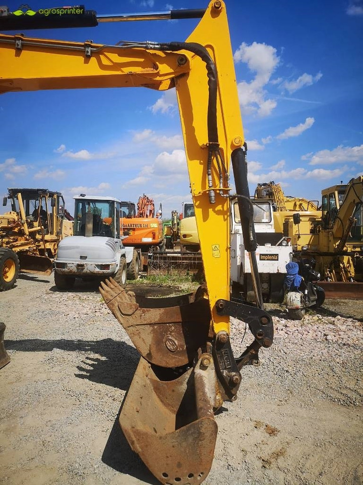 JCB 100 C - Мини-экскаватор: фото 5 JCB 100 C - Мини-экскаватор: фото 5
