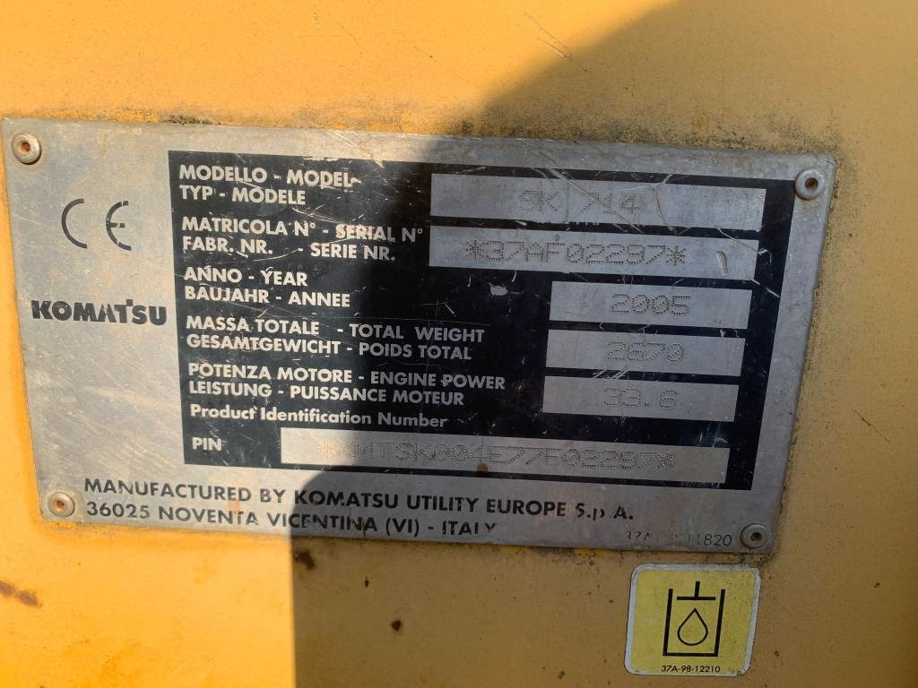 Komatsu SK 714 FOR PARTS  в лизинг Komatsu SK 714 FOR PARTS: фото 7