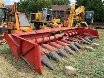 Kuhn 11M - Навесное оборудование для комбайна: фото 1 Kuhn 11M - Навесное оборудование для комбайна: фото 1