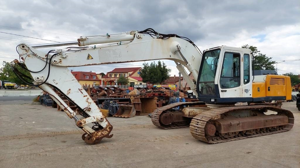 Liebherr 924 - Гусеничный экскаватор: фото 1 Liebherr 924 - Гусеничный экскаватор: фото 1