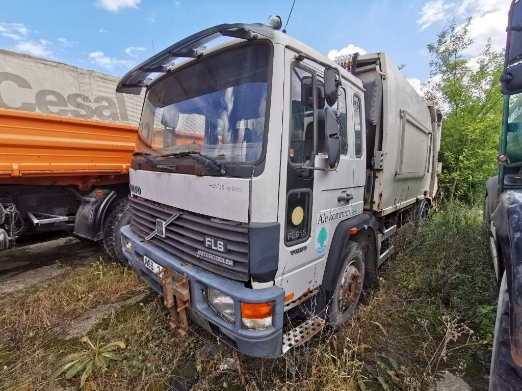 Volvo FL6 - Мусоровоз: фото 1 Volvo FL6 - Мусоровоз: фото 1
