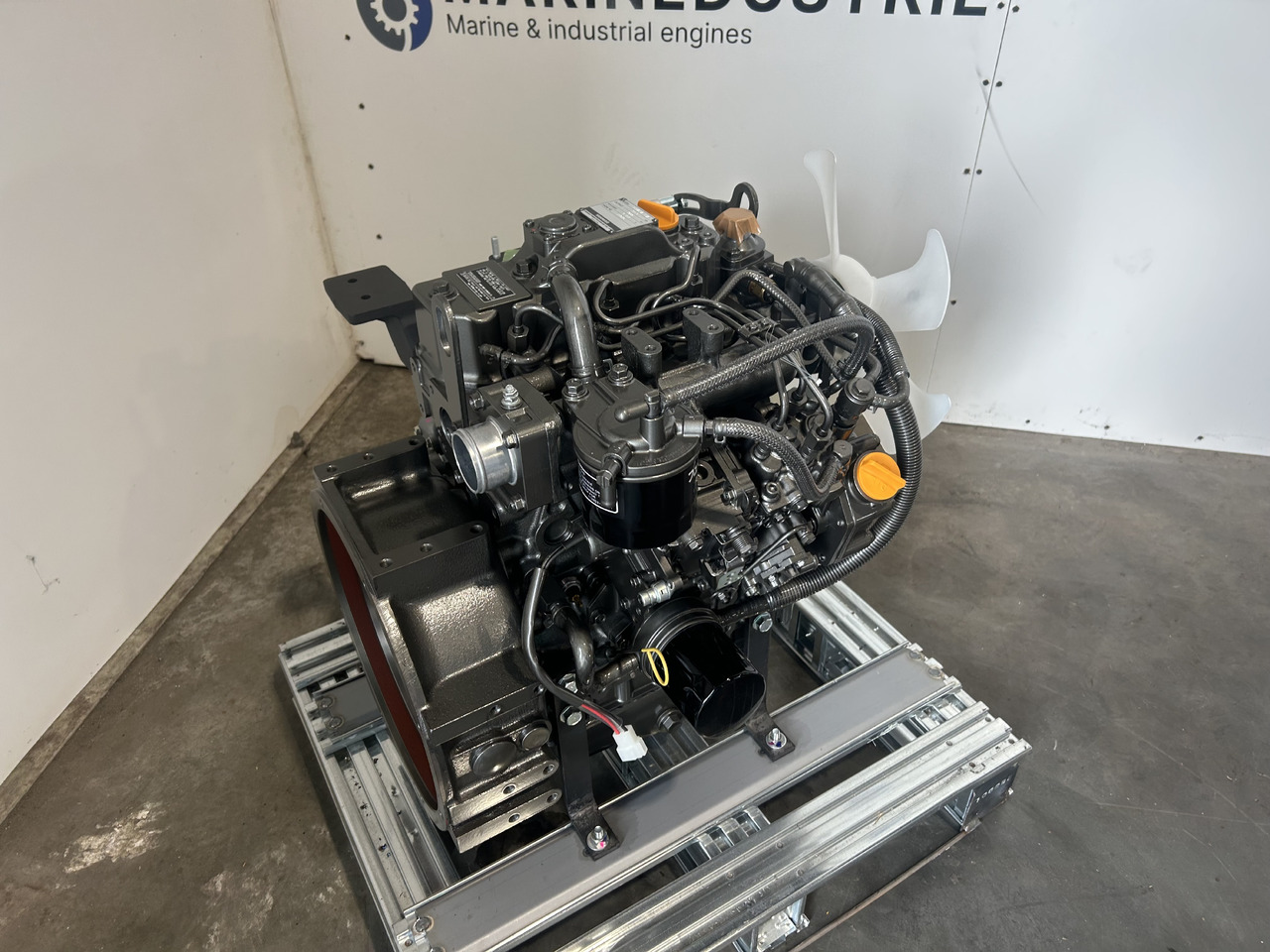 Yanmar 3TNV82A - Двигатель для Экскаваторов: фото 4 Yanmar 3TNV82A - Двигатель для Экскаваторов: фото 4