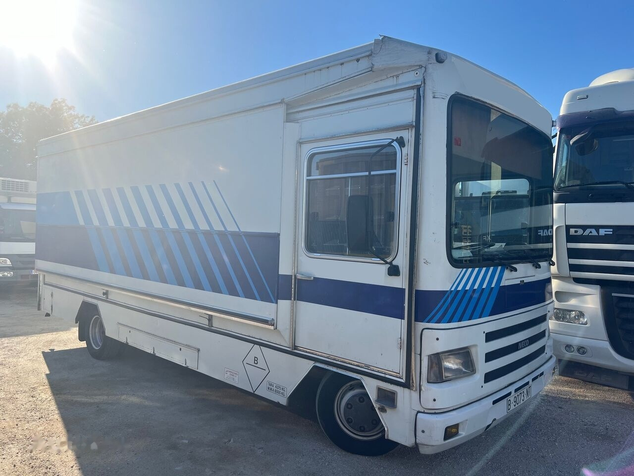 Торговый грузовик IVECO DAILY 59.12: фото 1 Торговый грузовик IVECO DAILY 59.12: фото 1