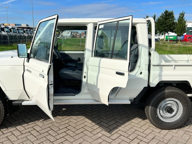 Toyota Land Cruiser HZJ79 4x4 4.2D Double Cab - EURO 3 - NEW!! 13 UNITS directly available в лизинг Toyota Land Cruiser HZJ79 4x4 4.2D Double Cab - EURO 3 - NEW!! 13 UNITS directly available: фото 10