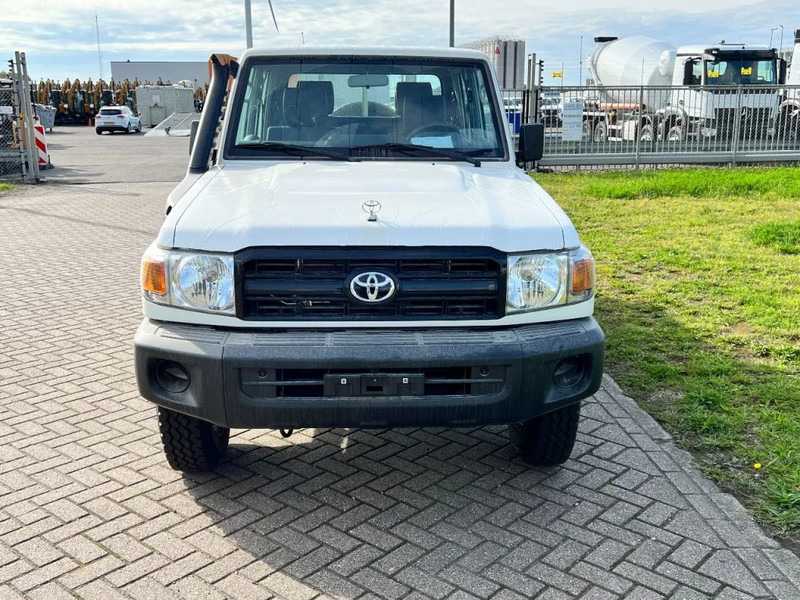 Toyota Land Cruiser HZJ79 4x4 4.2D Double Cab - EURO 3 - NEW!! 13 UNITS directly available в лизинг Toyota Land Cruiser HZJ79 4x4 4.2D Double Cab - EURO 3 - NEW!! 13 UNITS directly available: фото 9
