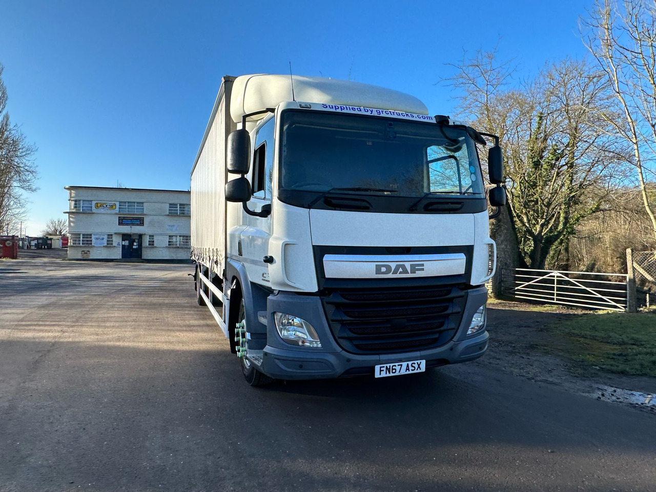 2017 DAF CF 230 Curtainsider Truck - Тентованный грузовик: фото 3 2017 DAF CF 230 Curtainsider Truck - Тентованный грузовик: фото 3