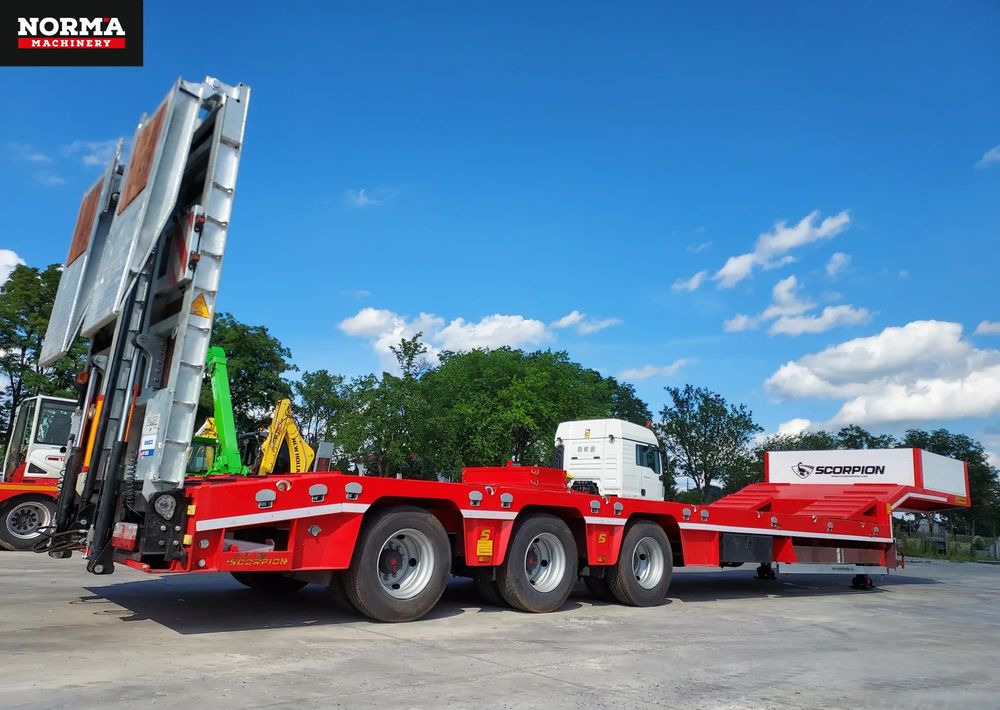 Scorpion 3 osie SAF, płaska - Низкорамный полуприцеп: фото 1