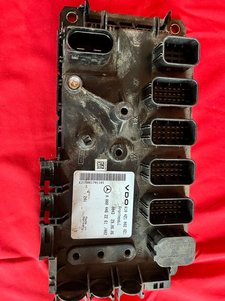 Mercedes Actros A 0004462261 FM Frontmodul Steuergerät Control - Блок управления для Грузовиков: фото 1