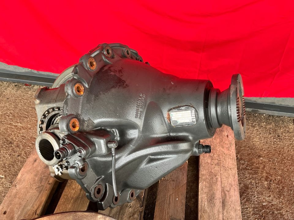 Mercedes Hinterachse Differential Achskopf 746.301 - Дифференциал для Грузовиков: фото 1 Mercedes Hinterachse Differential Achskopf 746.301 - Дифференциал для Грузовиков: фото 1