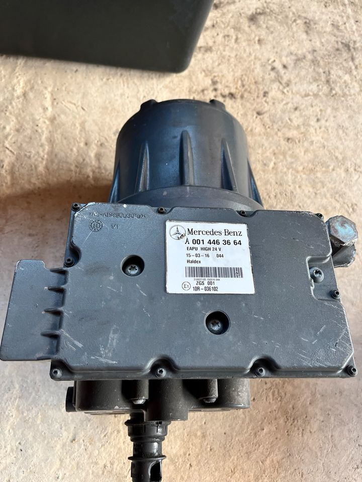 Mercedes MP4 A 0014463664 EAPU HIGH Haldex Lufttrockner - Запчасти для Грузовиков: фото 1 Mercedes MP4 A 0014463664 EAPU HIGH Haldex Lufttrockner - Запчасти для Грузовиков: фото 1