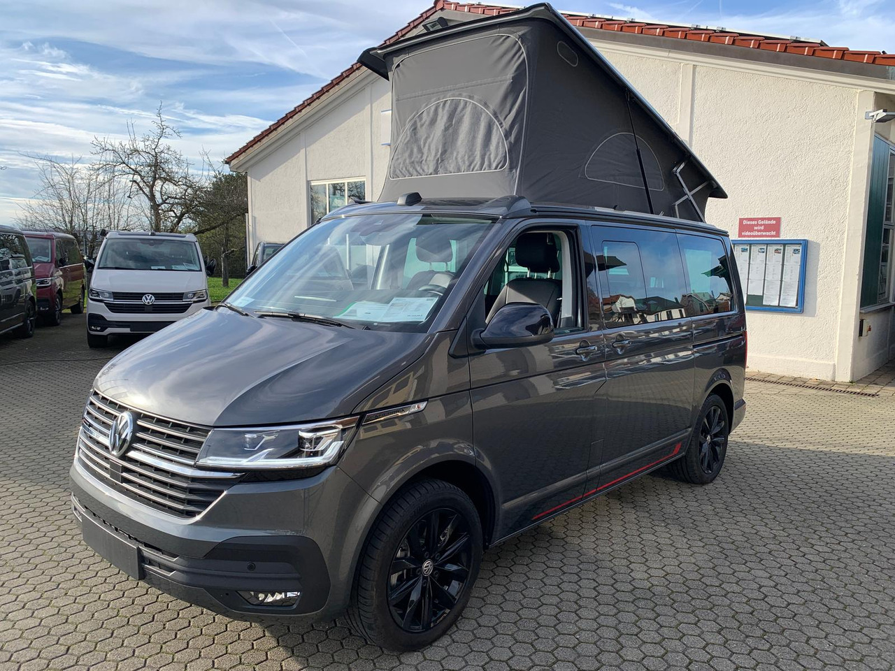 Кастенваген VW T6.1Cali Beach Tour 4Motion 2xSchiebetür Artvelours: фото 1