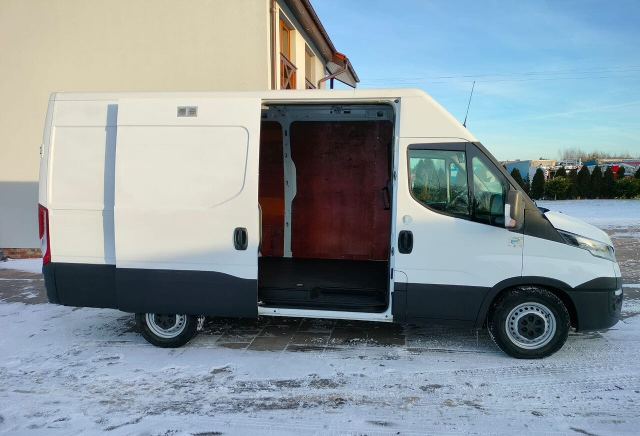 IVECO Daily 35S13 - Цельнометаллический фургон: фото 1 IVECO Daily 35S13 - Цельнометаллический фургон: фото 1