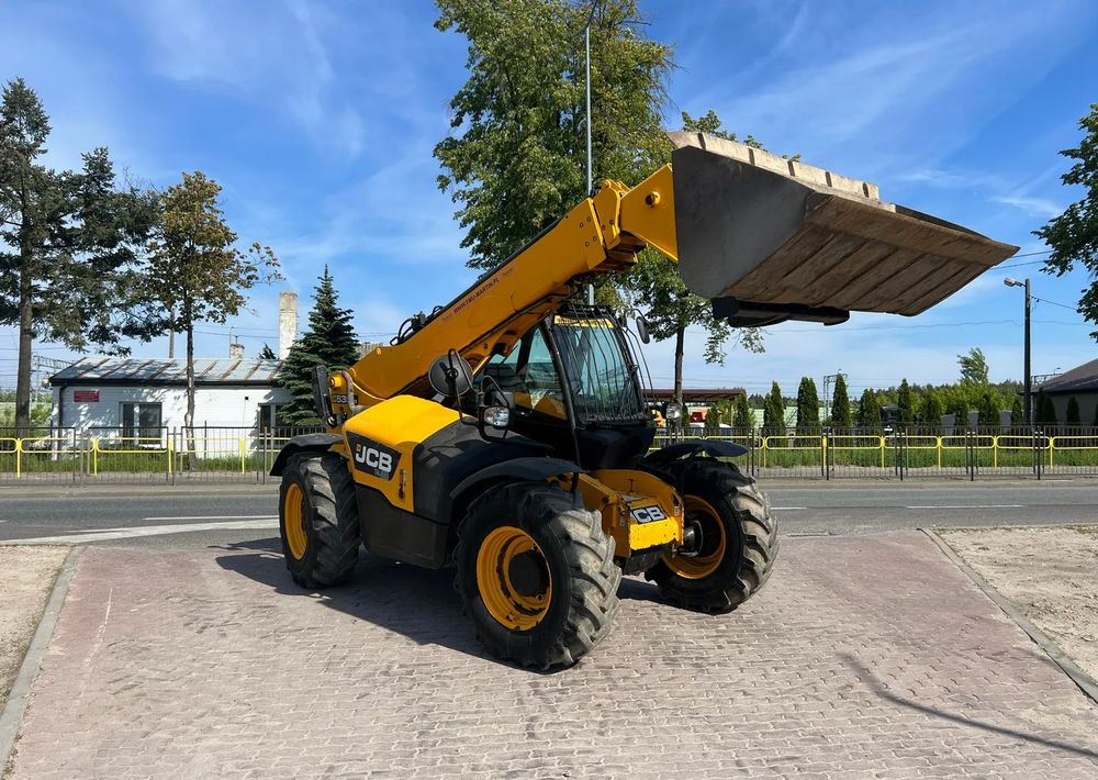 JCB 535-95 - Телескопический погрузчик: фото 1 JCB 535-95 - Телескопический погрузчик: фото 1