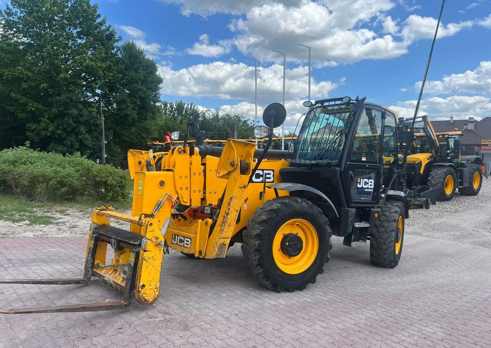 JCB 540-170 - Телескопический погрузчик: фото 1