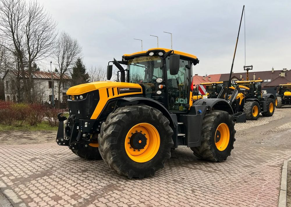 JCB FASTRAC 4220 | 220 KM | 2020 ROK | MAŁO GODZIN | BARDZO DOBRY STAN - Трактор: фото 1