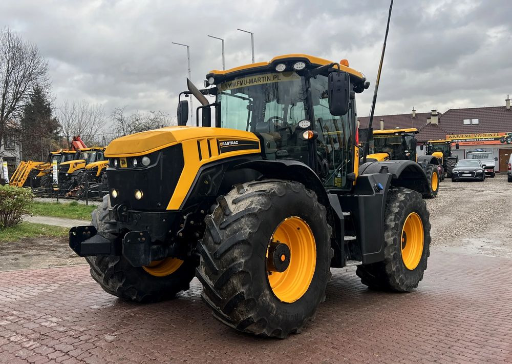 JCB FASTRAC 4220 - Трактор: фото 1