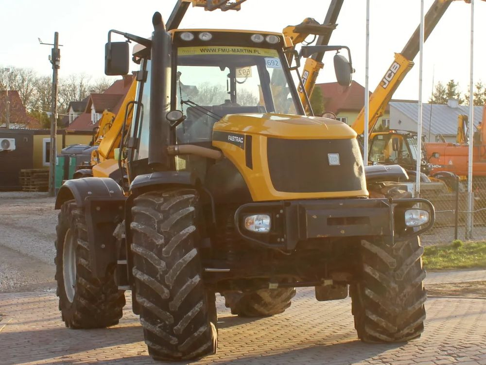 JCB Fastrac 2170 - Трактор: фото 1