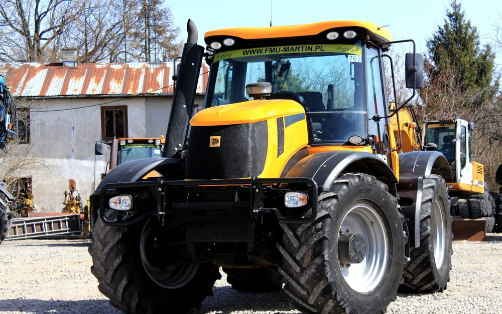 JCB Fastrac 3200 - Трактор: фото 2 JCB Fastrac 3200 - Трактор: фото 2
