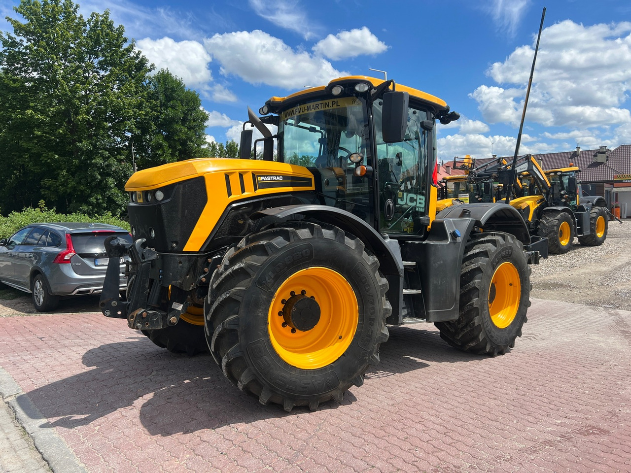 JCB Fastrac 4190/4220 - Трактор: фото 1
