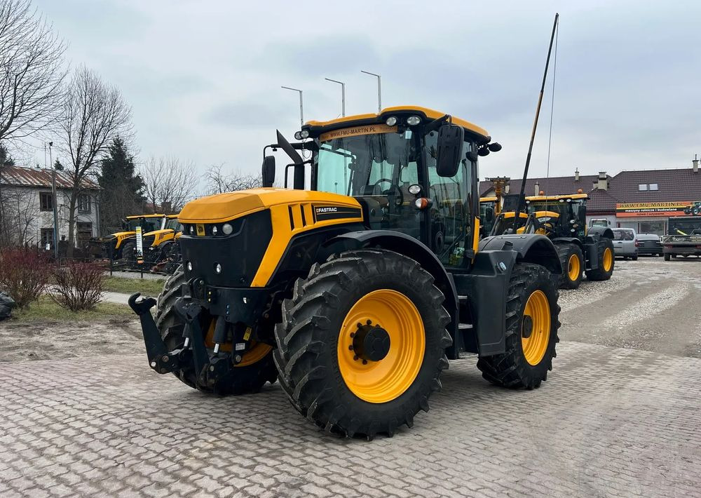 JCB Fastrac 4220 - Трактор: фото 1