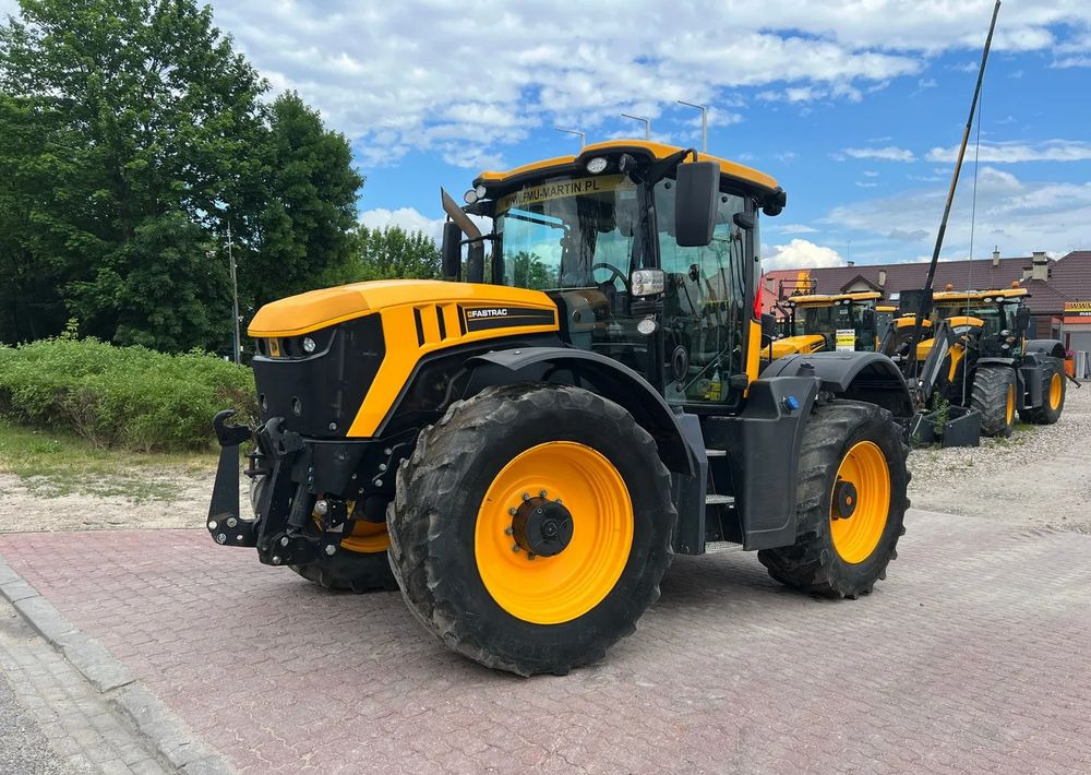 JCB Fastrac 4220 - Трактор: фото 1
