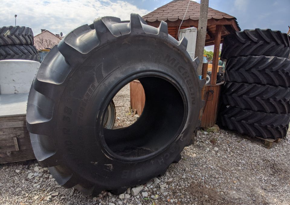 MICHELIN Machxbib 800/70 r38 - Запчасти: фото 1 MICHELIN Machxbib 800/70 r38 - Запчасти: фото 1