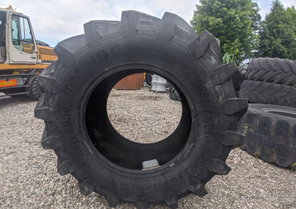 Trelleborg TM900, 710/60 r 34, nowa opona w starej cenie! - Запчасти: фото 1 Trelleborg TM900, 710/60 r 34, nowa opona w starej cenie! - Запчасти: фото 1