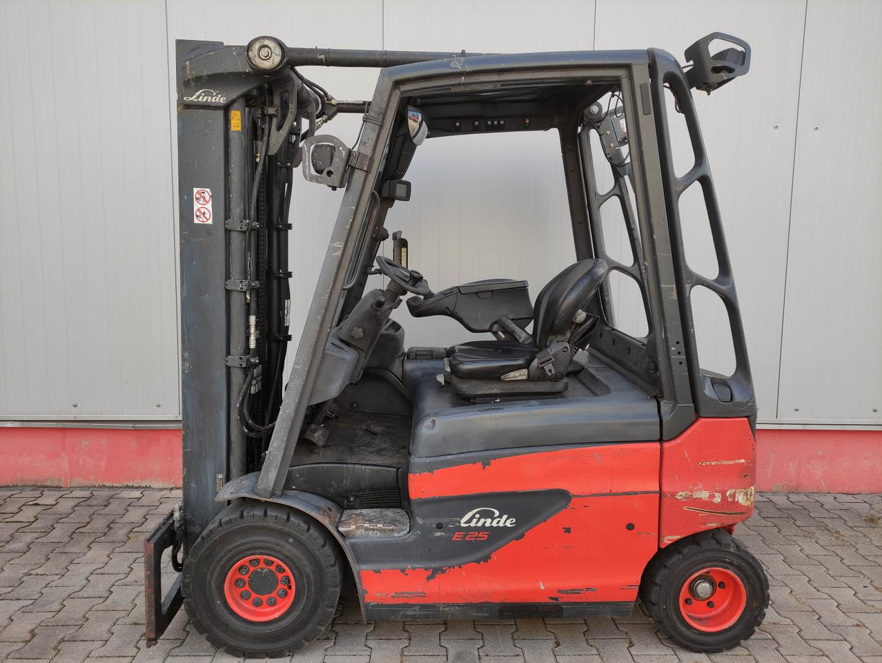 Linde E25-01-387 - Электропогрузчик: фото 1 Linde E25-01-387 - Электропогрузчик: фото 1