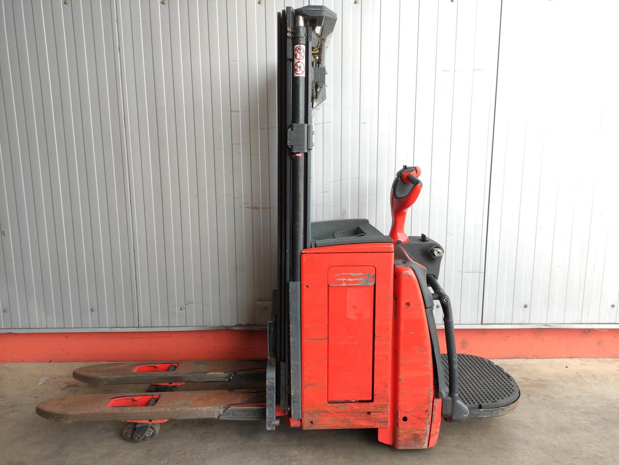 Linde L16APi-1173 - Штабелер: фото 1