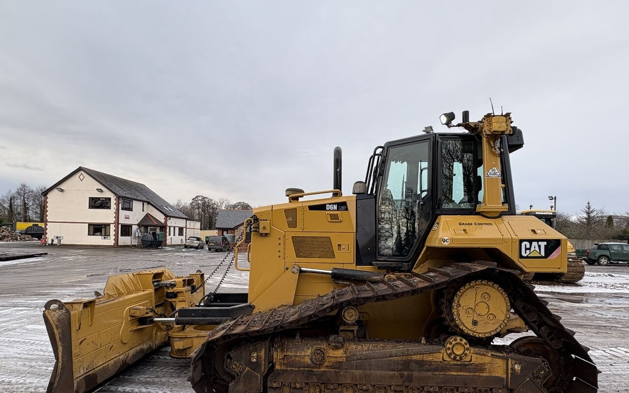 Caterpillar D6N LGP - Бульдозер: фото 1 Caterpillar D6N LGP - Бульдозер: фото 1