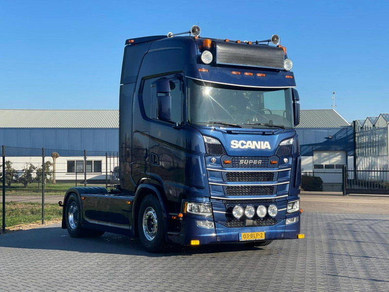 Scania S450 FULL SPOILER, ALCOAS, BLAD/LUCHT. - Тягач: фото 1 Scania S450 FULL SPOILER, ALCOAS, BLAD/LUCHT. - Тягач: фото 1