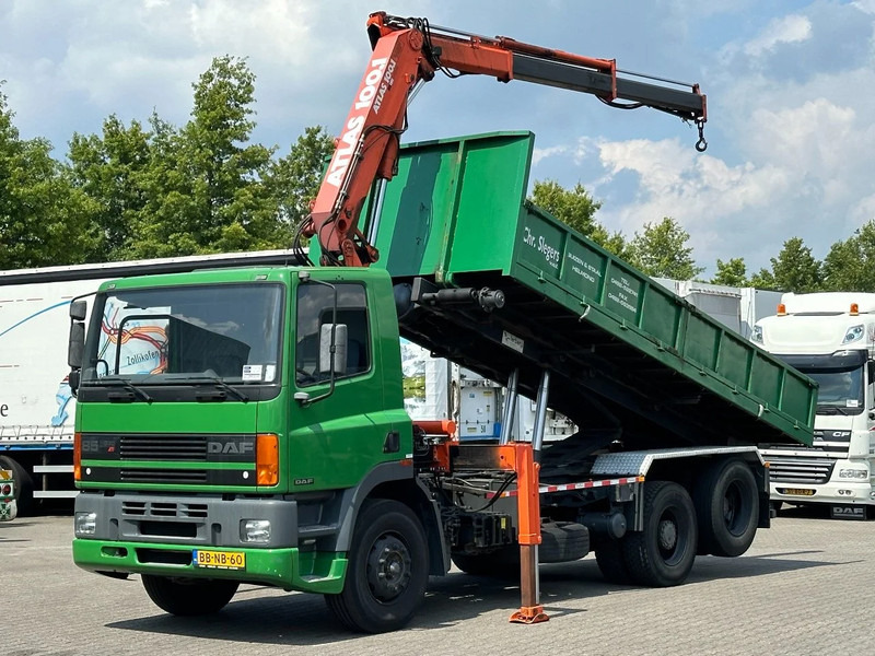 Самосвал, Автоманипулятор DAF 85.330 ATi 6x2 Atlas Crane 10t/m + NCH Kipper / Only 262 TKM! *NL-Truck*: фото 1