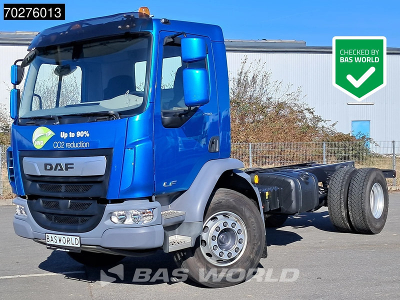 DAF LF 290 4X2 2017 production! 19tons chassis Manual ACC Navi Euro 6 - Грузовик-шасси: фото 1 DAF LF 290 4X2 2017 production! 19tons chassis Manual ACC Navi Euro 6 - Грузовик-шасси: фото 1