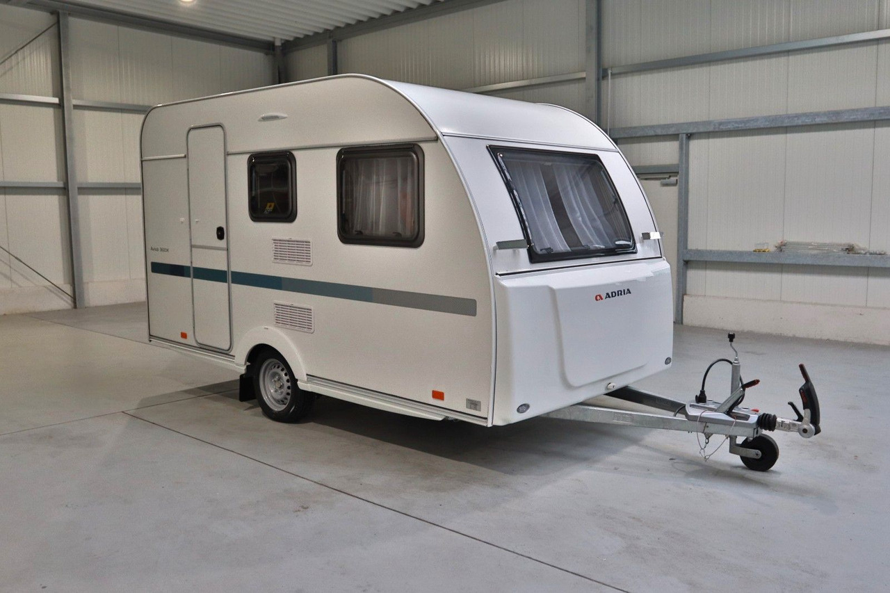 Adria Aviva 360 DK /1.Hand/Top-Fahrzeug/Etagenbetten Adria Aviva 360 DK /1.Hand/Top-Fahrzeug/Etagenbetten - Прицеп дача: фото 2 Adria Aviva 360 DK /1.Hand/Top-Fahrzeug/Etagenbetten Adria Aviva 360 DK /1.Hand/Top-Fahrzeug/Etagenbetten - Прицеп дача: фото 2