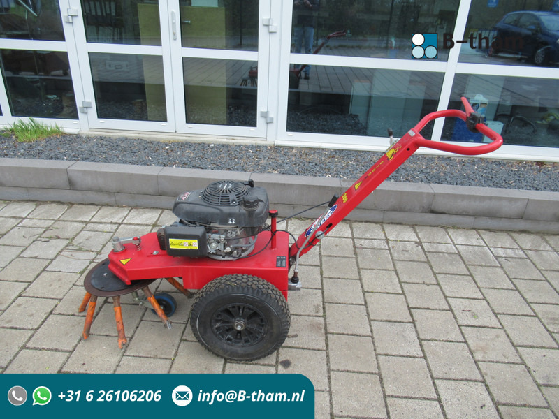 GS Sweep MS 0700R Onkruidborstel HONDA GCV160 - Садовое оборудование: фото 1 GS Sweep MS 0700R Onkruidborstel HONDA GCV160 - Садовое оборудование: фото 1