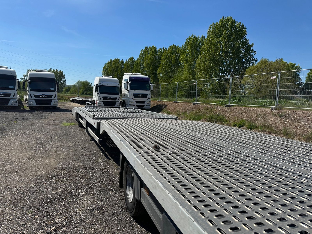 Mercedes-Benz Atego 1024 Flachzug 2-Bett Winde VDI2700 - Автовоз: фото 4 Mercedes-Benz Atego 1024 Flachzug 2-Bett Winde VDI2700 - Автовоз: фото 4