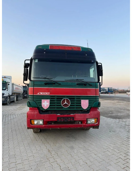 Mercedes-Benz Actros 1840 1840 - Тягач: фото 1 Mercedes-Benz Actros 1840 1840 - Тягач: фото 1