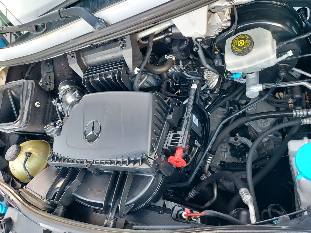 Mercedes-Benz Sprinter III Kasten FWD 211 L2 H2 Klimaautomatik  в лизинг Mercedes-Benz Sprinter III Kasten FWD 211 L2 H2 Klimaautomatik: фото 25