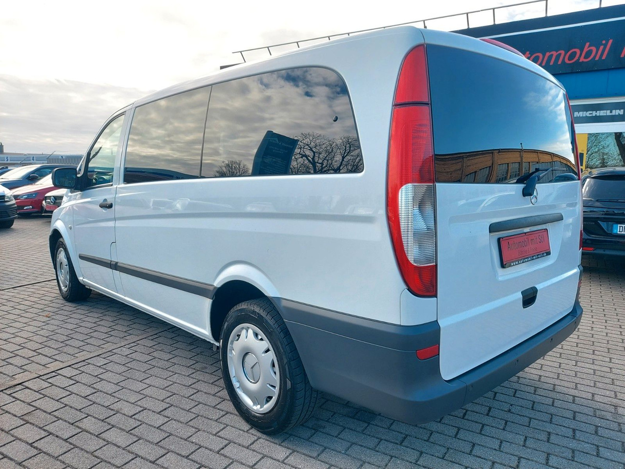 Mercedes-Benz Vito V6 165 KW 224 PS KLIMA Standheiz. SHZ TEMPO - Пассажирский фургон: фото 5 Mercedes-Benz Vito V6 165 KW 224 PS KLIMA Standheiz. SHZ TEMPO - Пассажирский фургон: фото 5