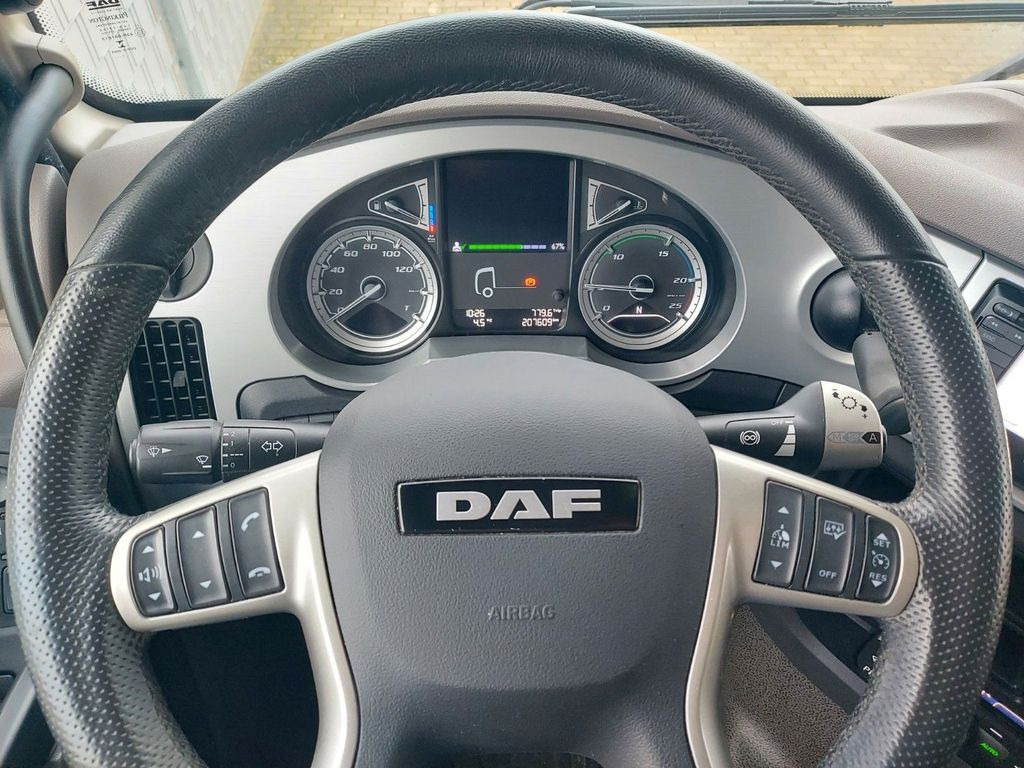 DAF XF 530 FT SuperSpaceCab ACC  Luftfeder Retarder  в лизинг DAF XF 530 FT SuperSpaceCab ACC  Luftfeder Retarder: фото 16