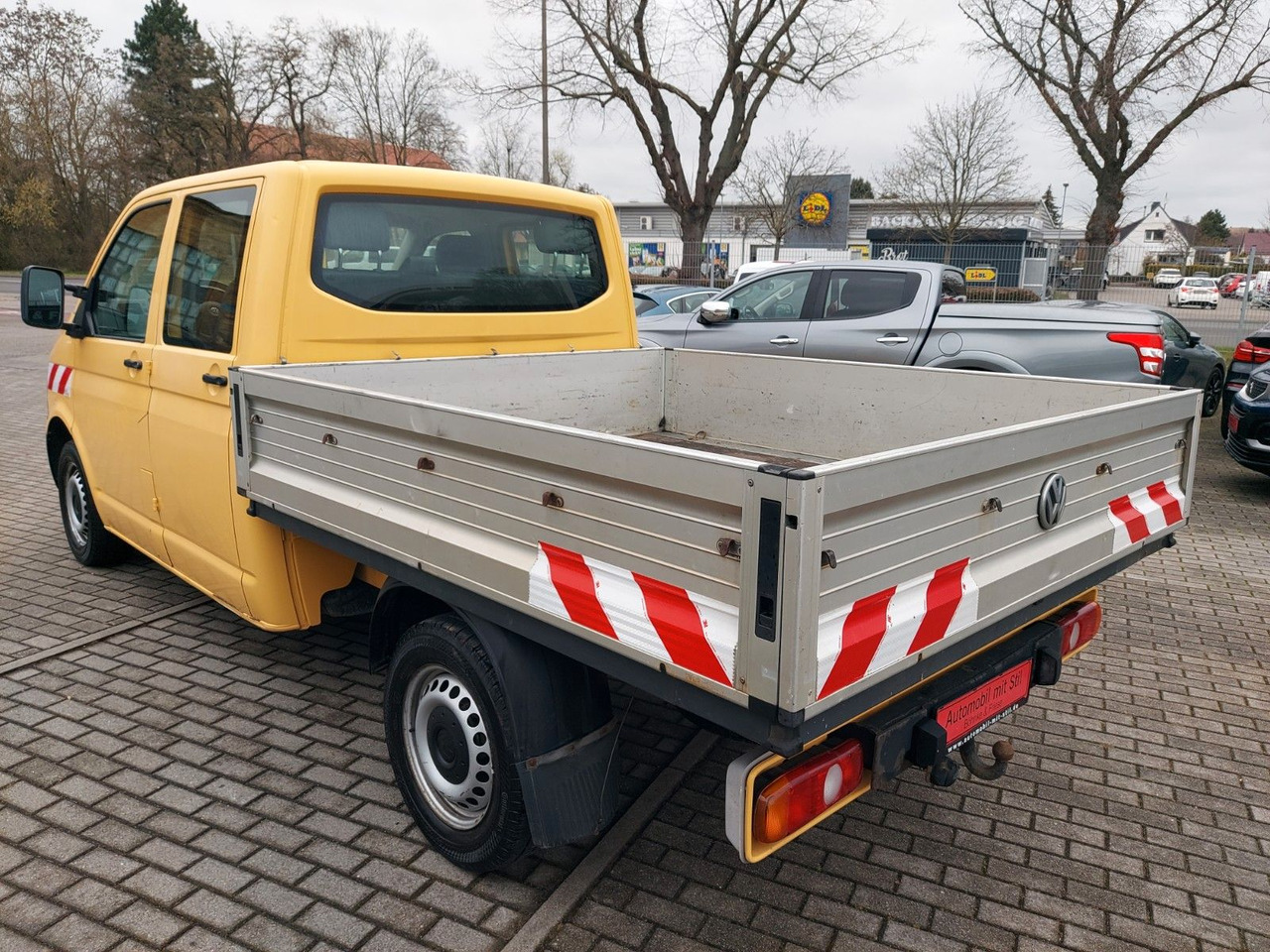 Volkswagen T5 Pritsche Doppelkabine KLIMA NAVI 6 SITZE AHK - Малотоннажный бортовой грузовик, Грузопассажирский фургон: фото 4 Volkswagen T5 Pritsche Doppelkabine KLIMA NAVI 6 SITZE AHK - Малотоннажный бортовой грузовик, Грузопассажирский фургон: фото 4