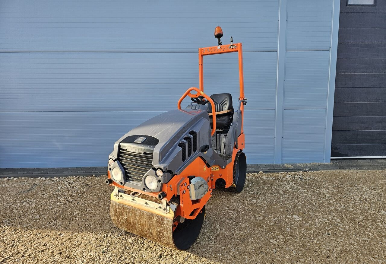 Hamm HD8 VV / 2021 / 1590KG / 307MH / TOP - Каток тротуарный: фото 1 Hamm HD8 VV / 2021 / 1590KG / 307MH / TOP - Каток тротуарный: фото 1