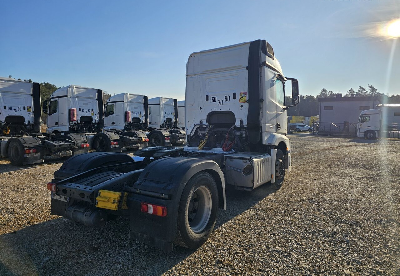 Mercedes-Benz Actros 1843 / 2015 / ADR /RETARDER / ALU /EURO 6 - Тягач: фото 4 Mercedes-Benz Actros 1843 / 2015 / ADR /RETARDER / ALU /EURO 6 - Тягач: фото 4