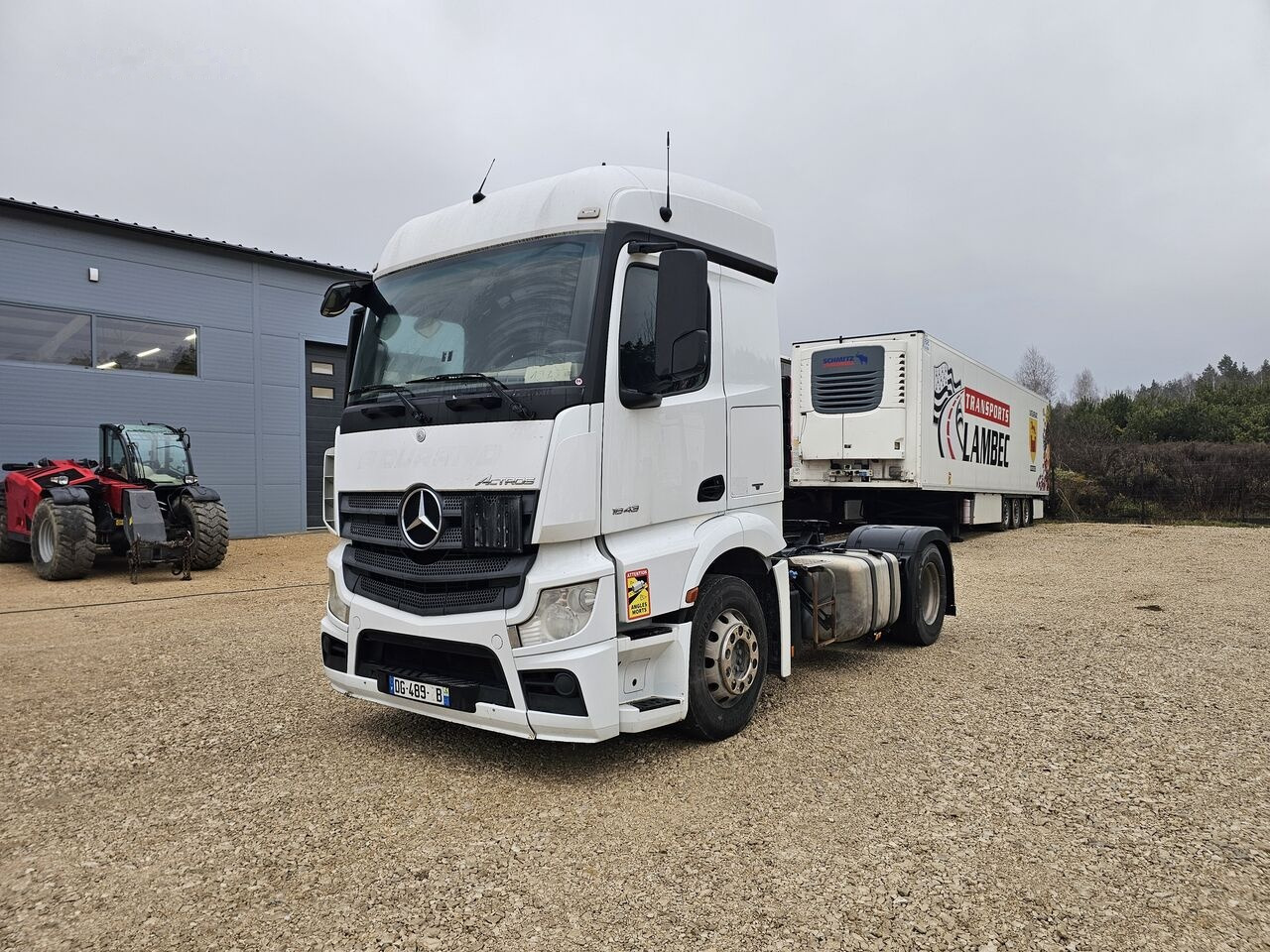 Mercedes-Benz Actros 1843 - Тягач: фото 1 Mercedes-Benz Actros 1843 - Тягач: фото 1