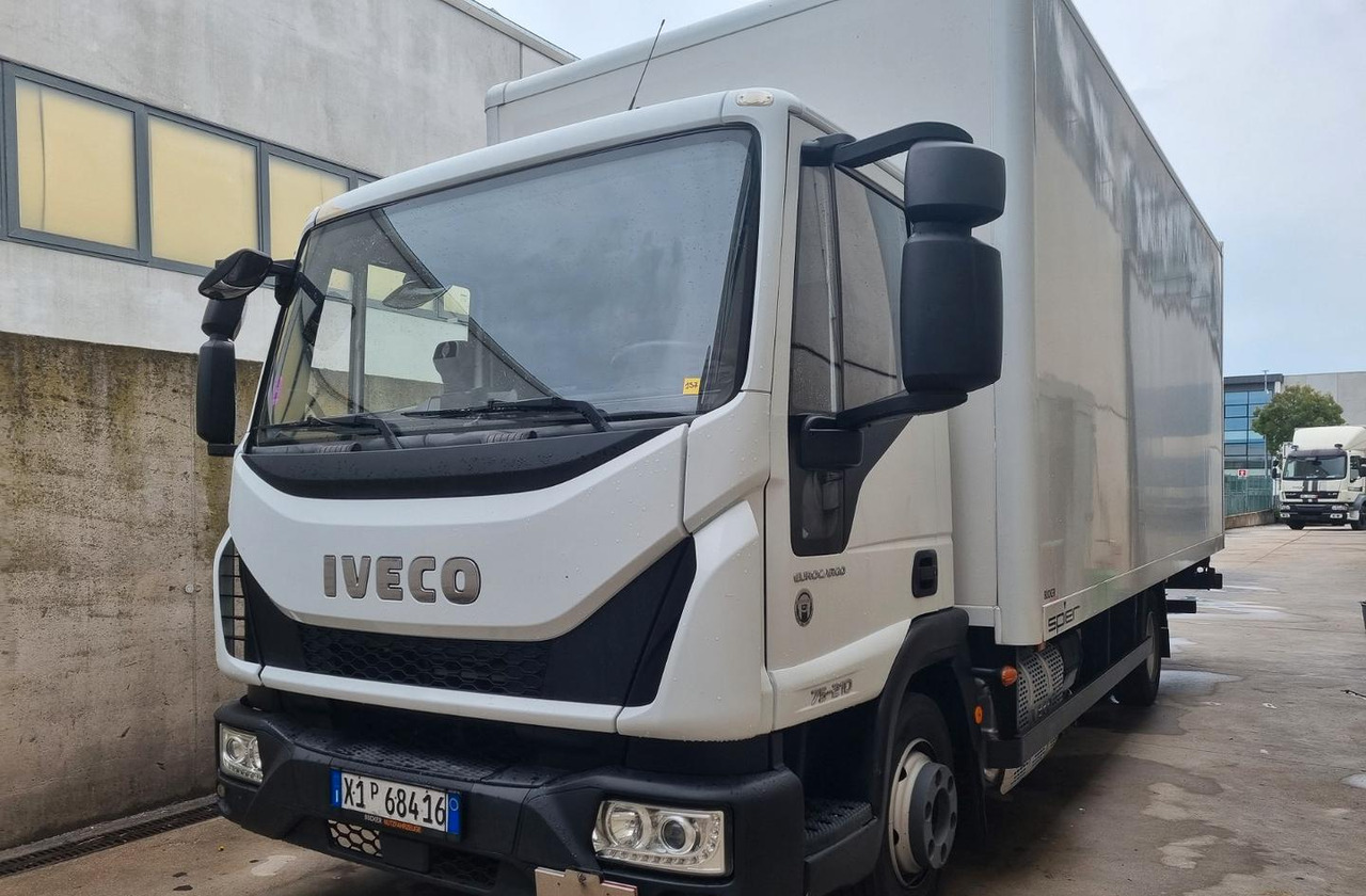 Iveco 75e21 p furgone e sponda euro 6 - Грузовик с закрытым кузовом: фото 1 Iveco 75e21 p furgone e sponda euro 6 - Грузовик с закрытым кузовом: фото 1