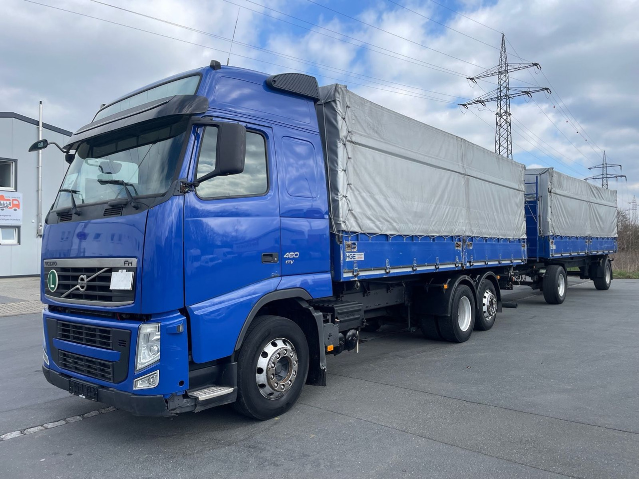Volvo FH 460 EEV Dreiseiten-Getreidekipper+AnhängerHGE - Тентованный грузовик: фото 3 Volvo FH 460 EEV Dreiseiten-Getreidekipper+AnhängerHGE - Тентованный грузовик: фото 3