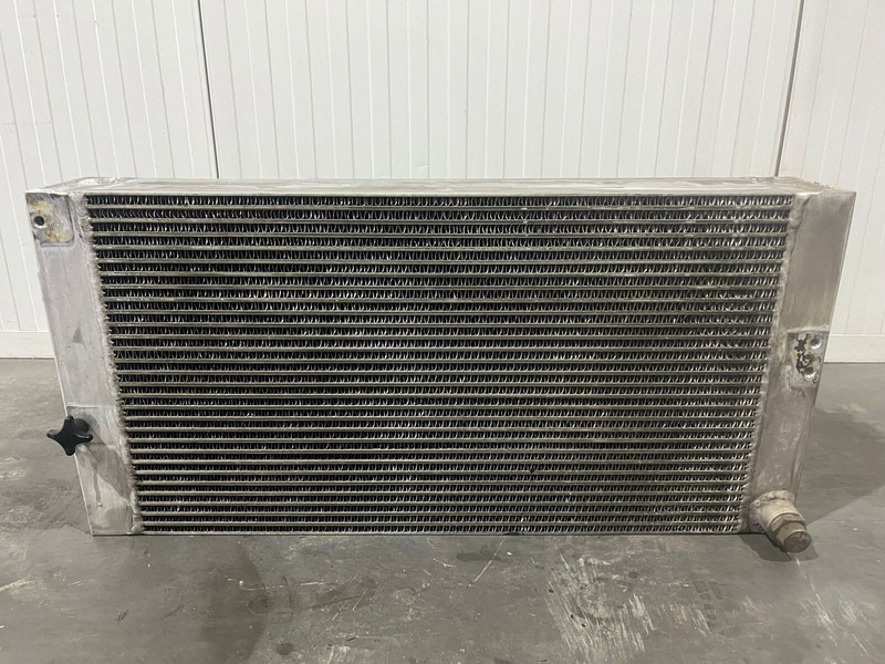 Liebherr Cooling Radiator / koeler - Радиатор: фото 1 Liebherr Cooling Radiator / koeler - Радиатор: фото 1
