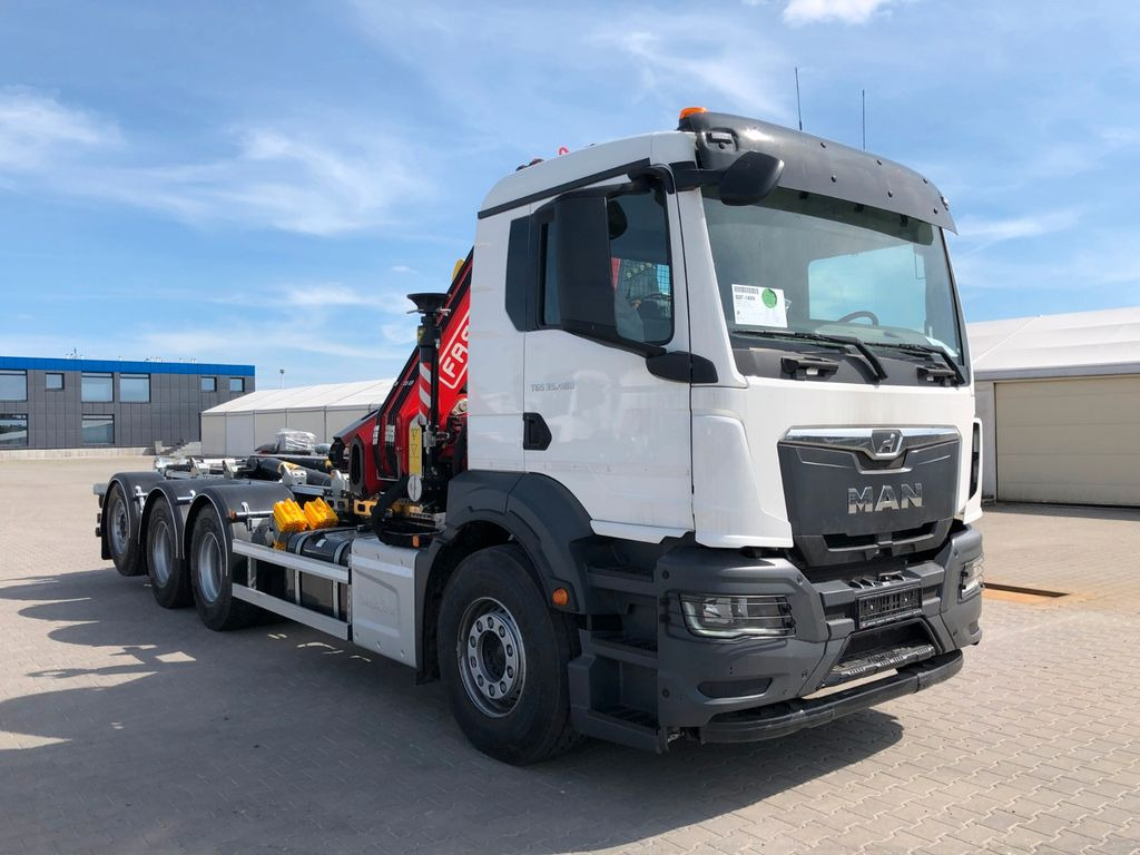 MAN TGS 35.480 HYVA 26-60-SKZ mit FASSI F275 - Крюковой мультилифт, Автоманипулятор: фото 1 MAN TGS 35.480 HYVA 26-60-SKZ mit FASSI F275 - Крюковой мультилифт, Автоманипулятор: фото 1